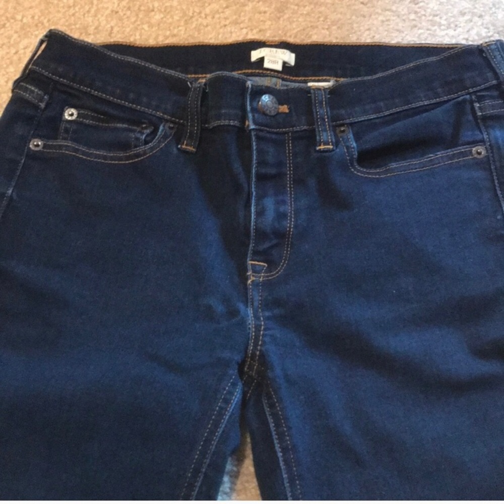 Like New - J Crew Dark Straight Leg Jeans Size 28